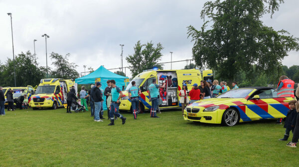 Sfeerbeeld open dag ambulancepost Eindhoven Zuid van GGD Brabant-Zuidoost